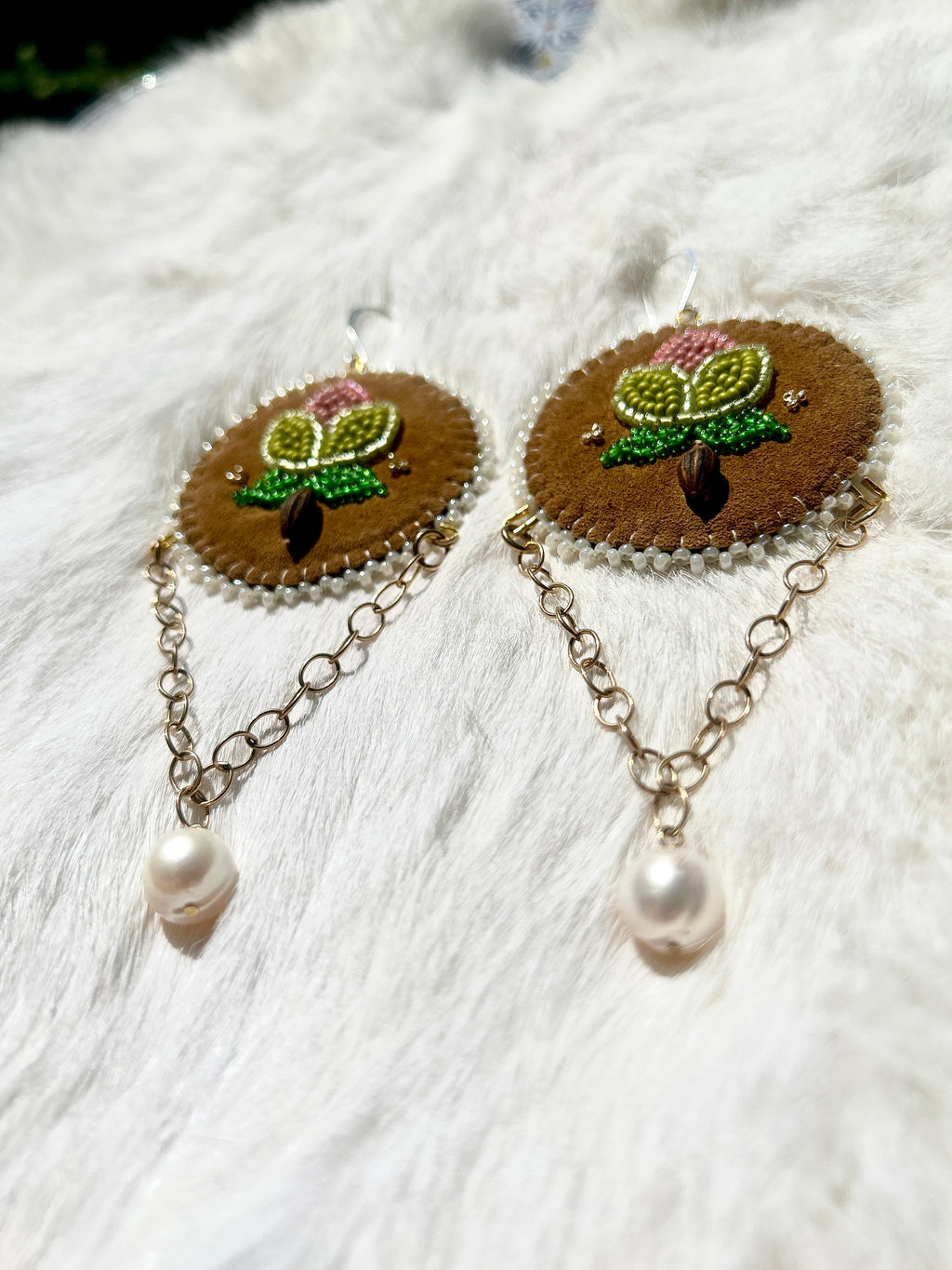 Sweet Rosebuds