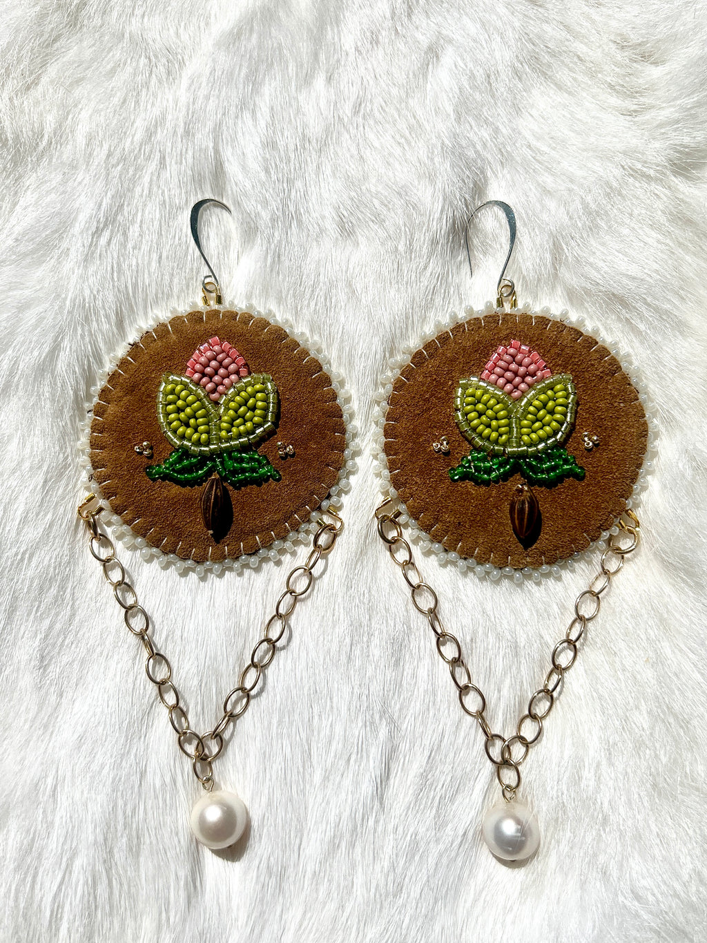 Sweet Rosebuds