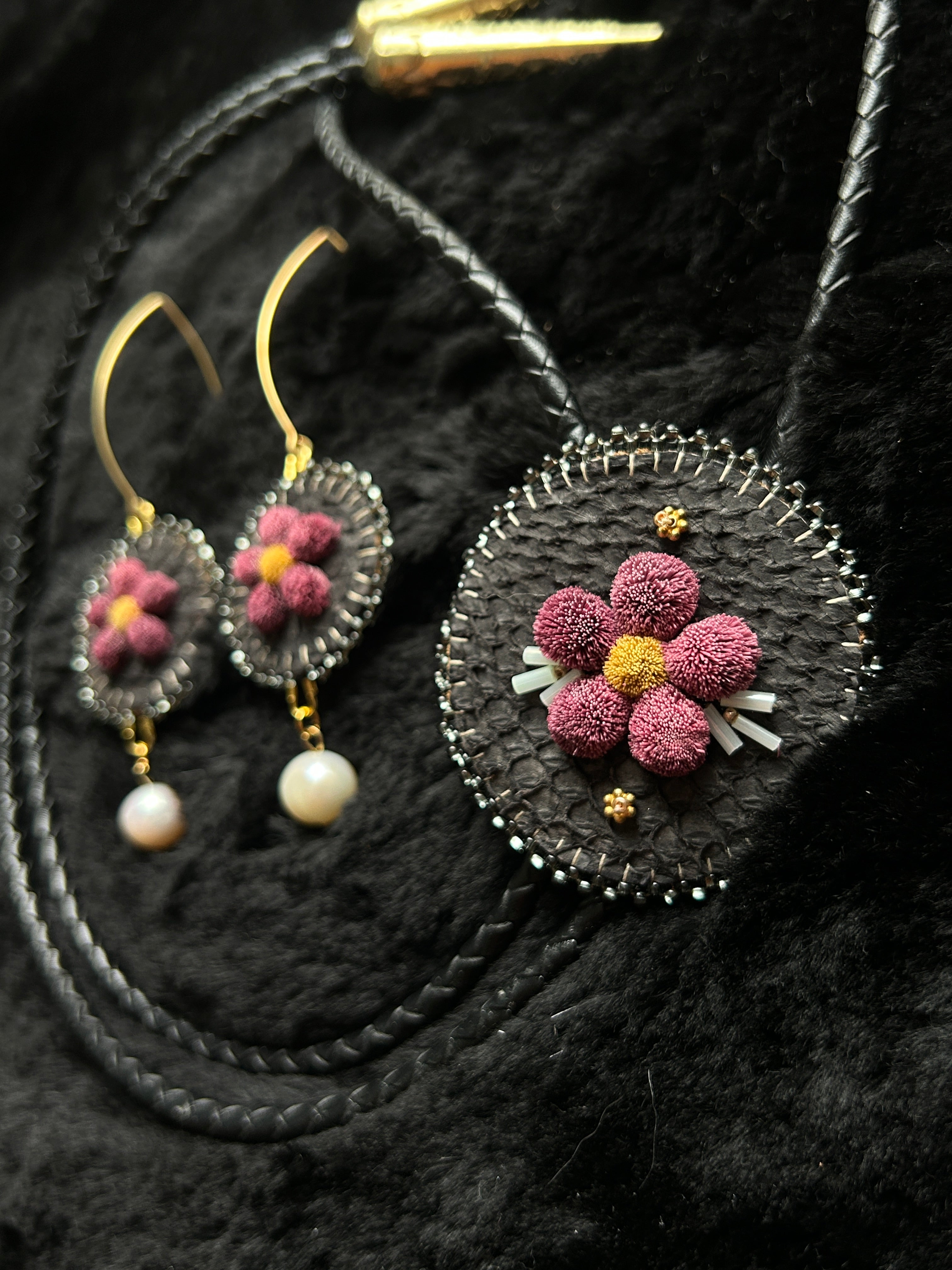 Floral Bolo Tie - Wine