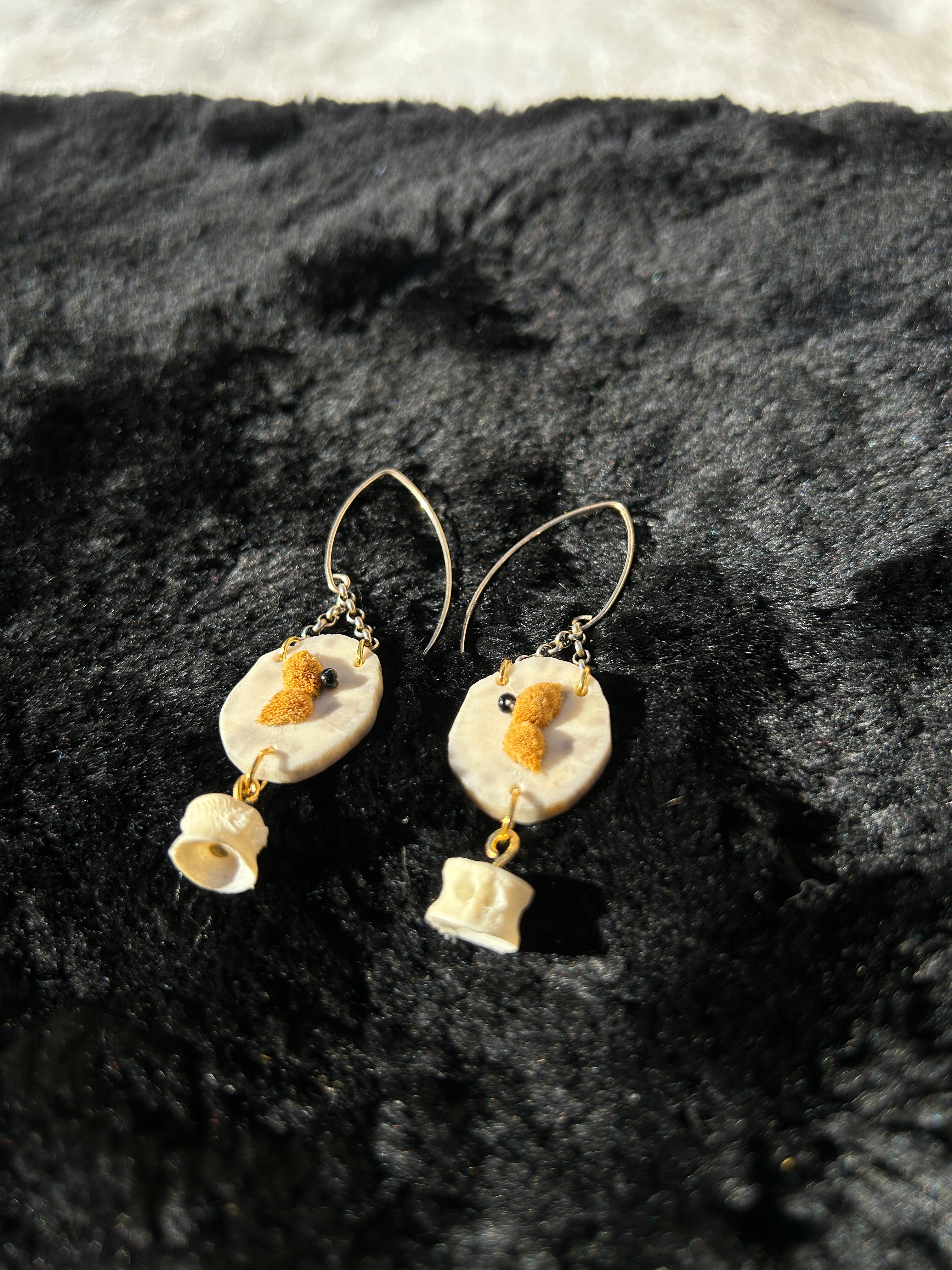 Flutterby Dangles- Gold